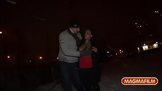 ڈیجیٹل پلے گراؤنڈ سے پرجوش ابیلا ڈینجر کے ساتھ smut کو چومنا