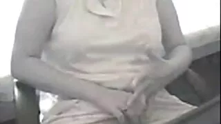 ہارڈ ایکس سے پرجوش بیکی بندینی کے ساتھ جھوٹ بولنا ڈوگی اسٹائل ایکشن